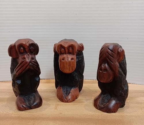 Vtg hand carved - 4.5",