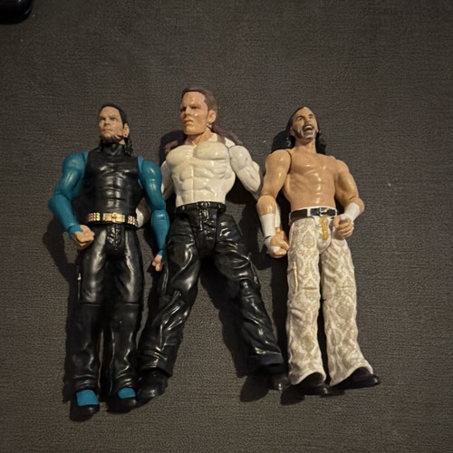 Wrestling action figures lot - action,