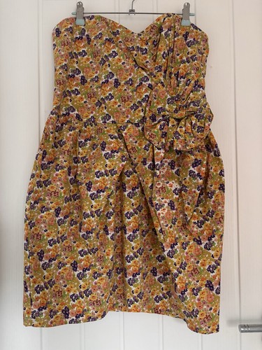 Lipsy london strapless floral - london,