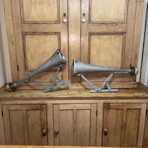 Pair vintage grampian - pair,