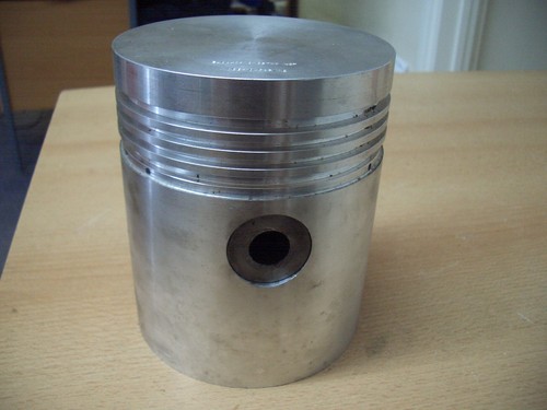 Lister 1 engine piston - engine,