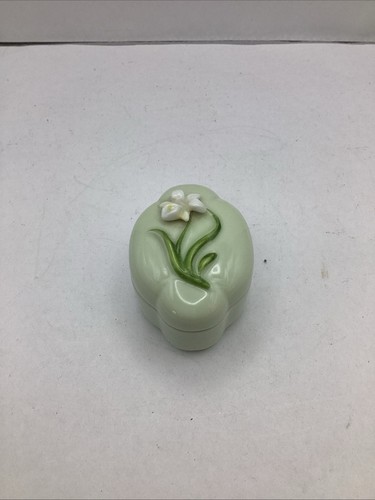 Vintage small mint - vintage, oval