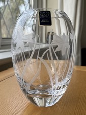 Royal Scot Crystal Daffodils Small Barrel Vase 14.5cm, Cut Glass, Boxed