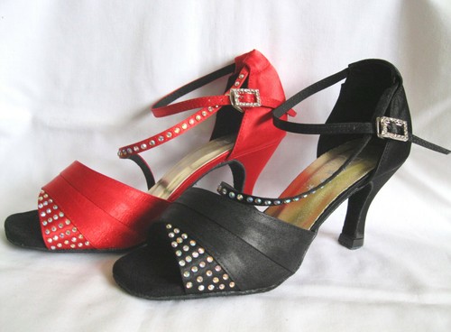 Ladies black red ballroom - or,