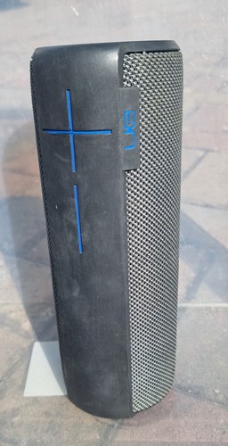 Ultimate ears megaboom - ears,