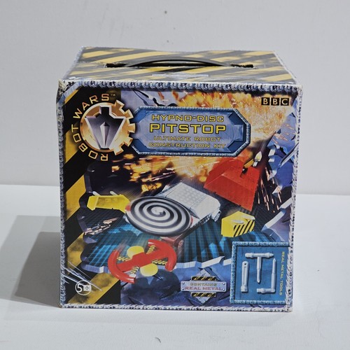 Vintage robot wars - vintage, hypno-disc