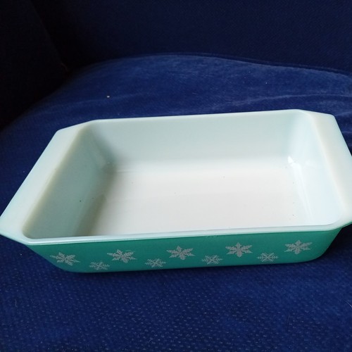 Vintage 1960s pyrex tableware - vintage,