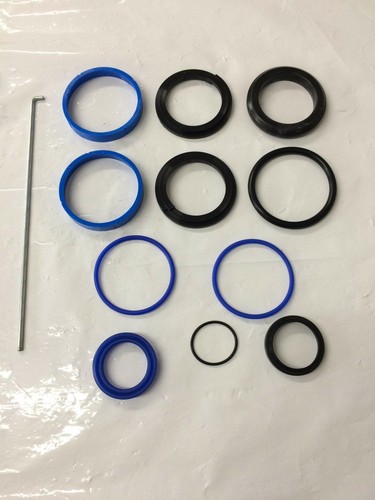 Steering ram seal kit - steering,