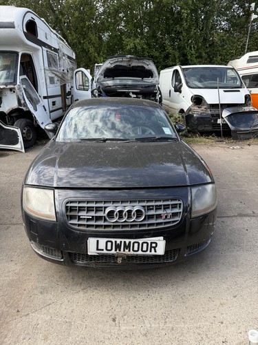 Audi front bumper with - audi, tt,