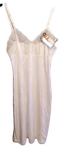 Charnos vintage look - charnos, white