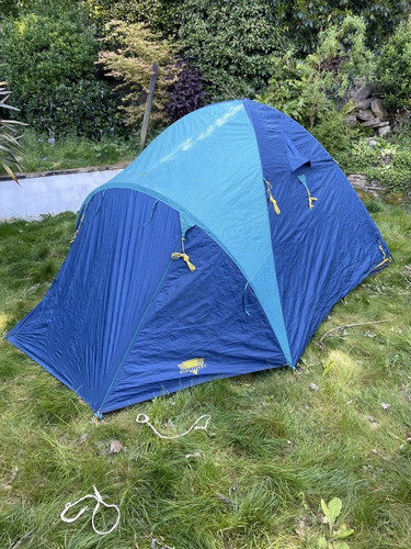 Vango discovery 300 - vango, person