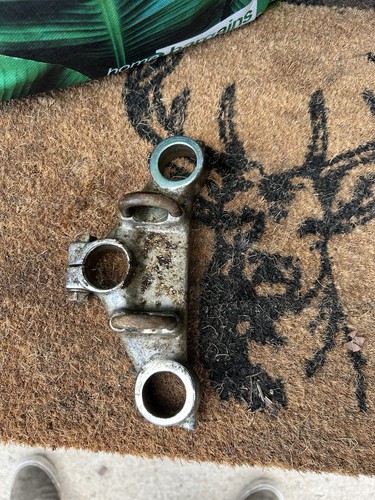 Triumph pre unit - top, yoke