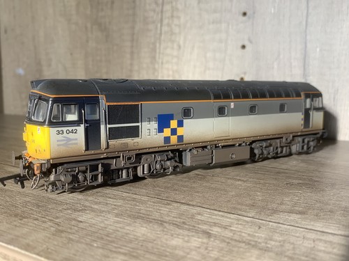 Heljan 3453 gauge - gauge, class