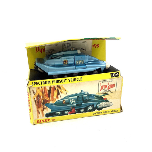 Dinky 104 captain - dinky, scarlet