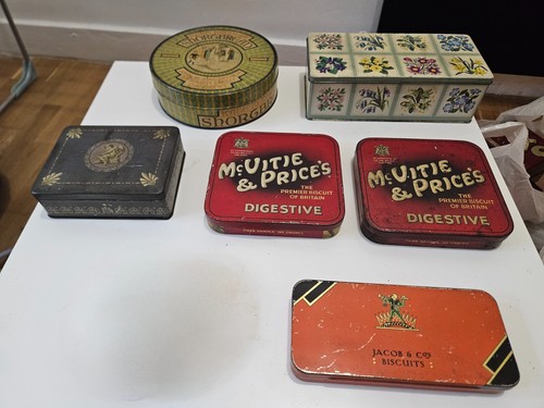 Vintage biscuit tins - x6,