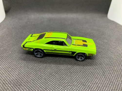 Hot wheels 69 - wheels, ‘69