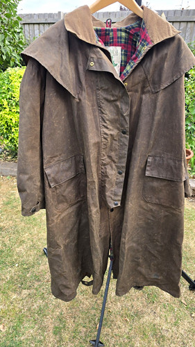 Backhouse stockman duster - w.k.,