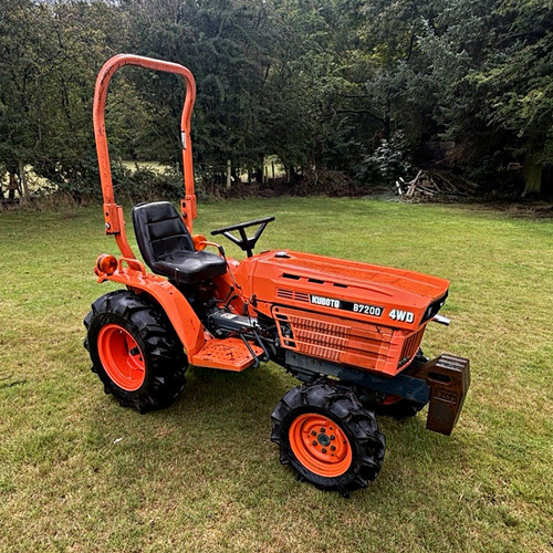 Kubota b7200 compact tractor - kubota,