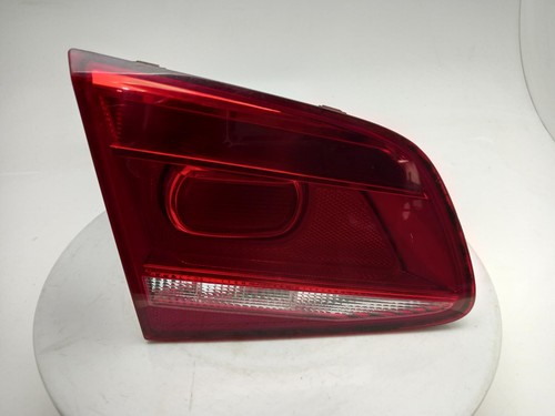 Volkswagen passat tail light - volkswagen,