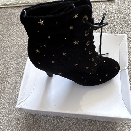 Women black faux - black, suede