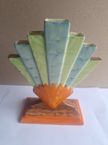 Myott fan vase art - fan,