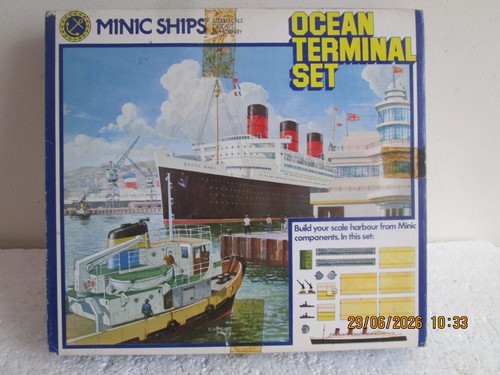 1200 hornby minic ships - ,