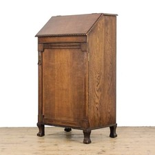 Early 20th Century Oak Music