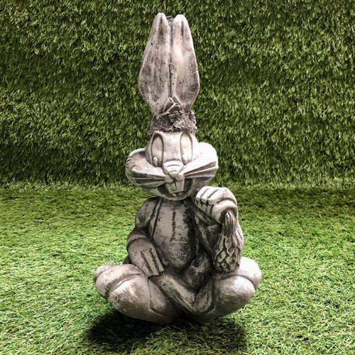 Concrete bugs bunny themed - bugs,