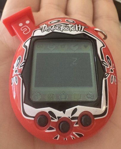 Tamagotchi connection red - v5,