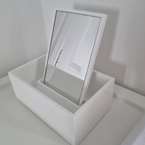 Dior white lacquered vanity - dior,