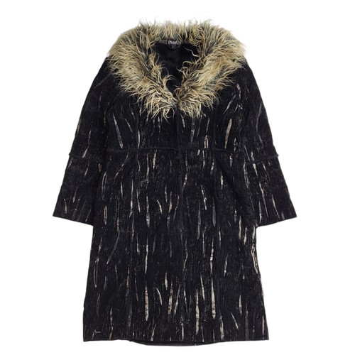 Text black 90s vintage - text, faux