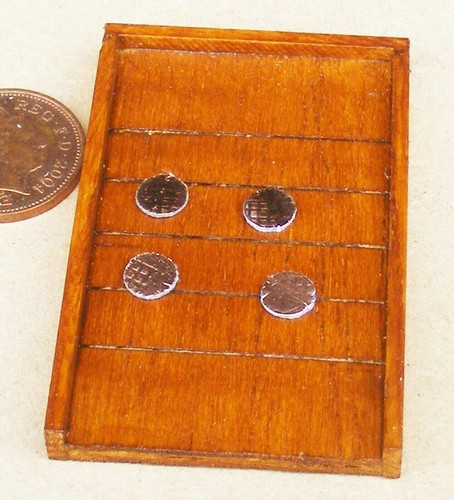 Dolls house shove penny - shove, ha'penny
