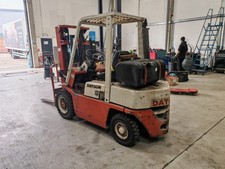 Forklift 