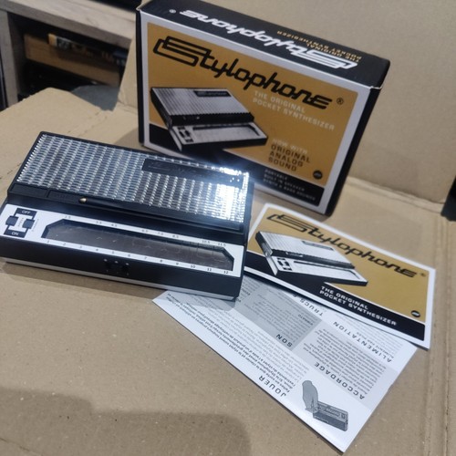 Stylophone handheld - s-1,