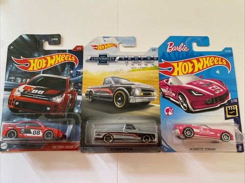 Hot wheels bundle - -, ford
