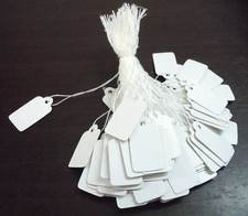 PLAIN WHITE STRUNG STRING GIFT