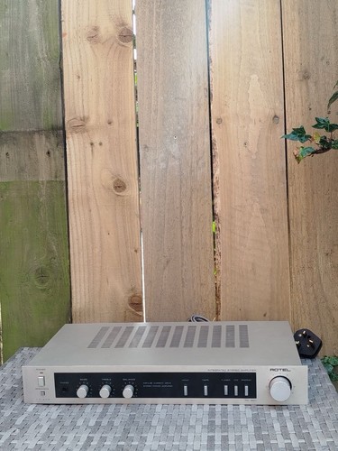 Rotel 820 integrated stereo - integrated,