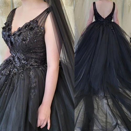 Gothic black neck wedding - neck,