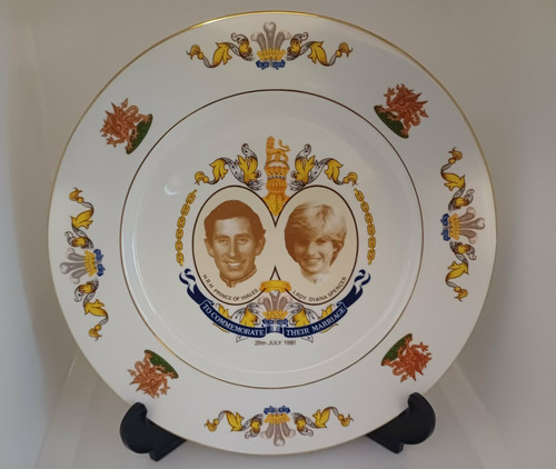 Prince wales and lady - wales, diana