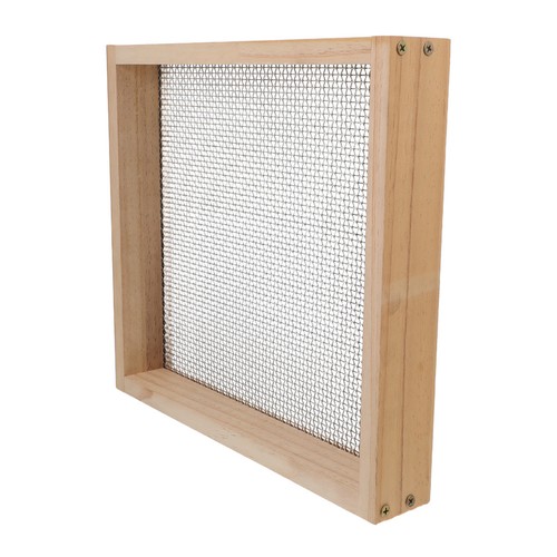 Gardening wooden soil screen - gardening,