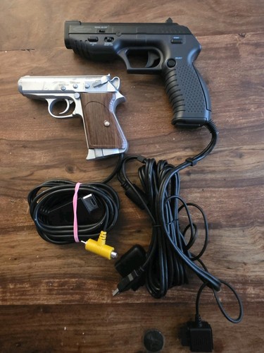 Sony ps1 ps2 guns - 2,