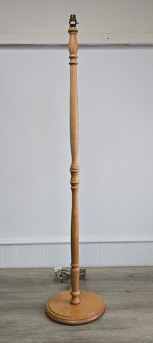Gorgeous vintage wooden - gorgeous,