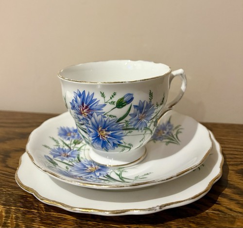 Vintage royal vale - bone, china