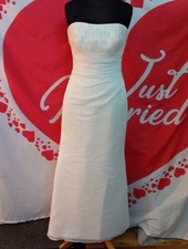 Wedding dress size 8 ivory