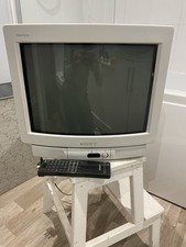 Sony Trinitron Kv-M1620U Rare Colour CRT Gaming Tv White/Grey 16inch With Remote