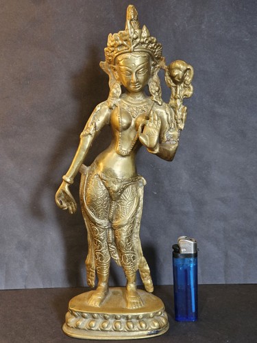 Guan yin bodhsattva - guan,