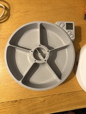 Cat Mate C300 Automatic Pet Feeder 3 Bowl Set with Timer for Cats Good Condition