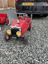 Childs metal pedal car, The perfect present for any small child