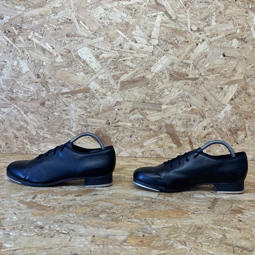 Bloch tap shoes - shoes, size