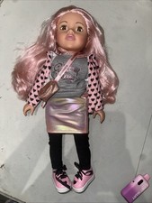 DesignaFriend Collection Doll – Pink Hair – Outfit & Accessories